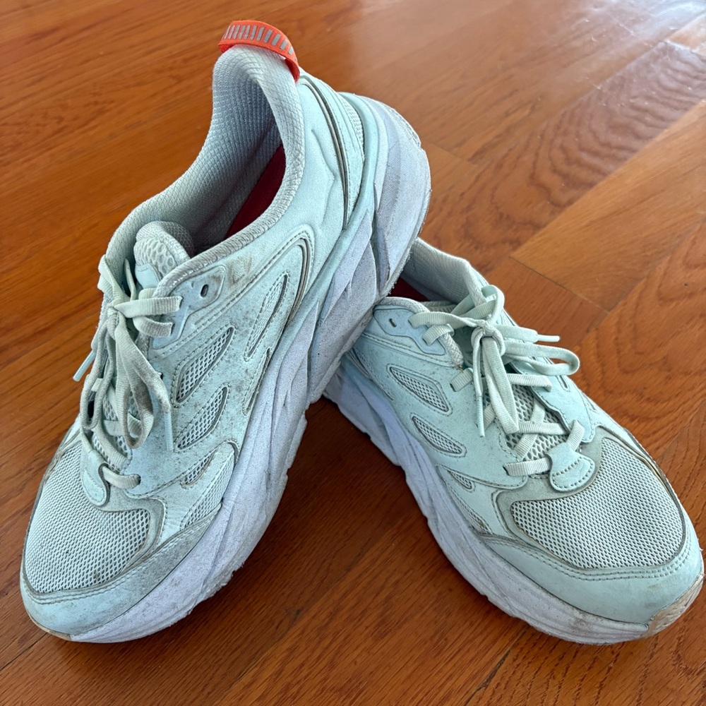 Hoka One One All Gender M Clifton L Lightweight Running Shoes